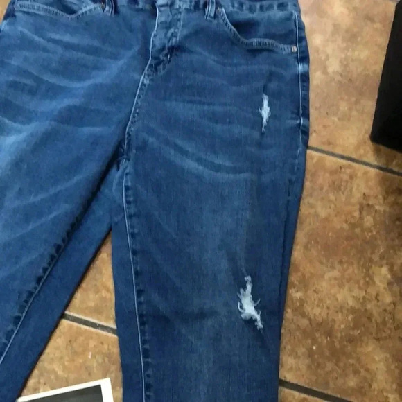 Royalty Curvy Fit Jeans Ankle Size 14 High Rise - Picture 3 of 5